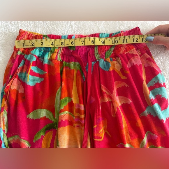 Farm Rio Tropical Print Women's Shorts with pockets Sz M - Picture 9 of 11